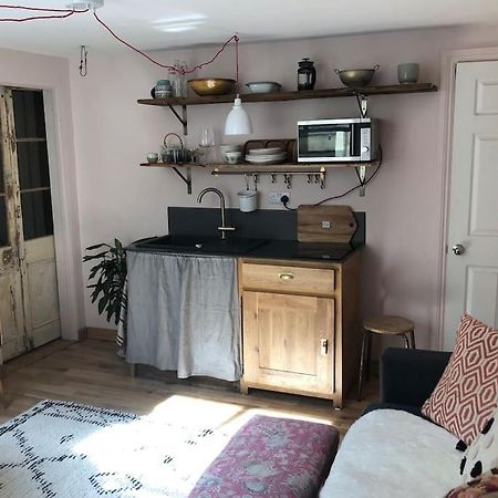 Beautiful, Well Positioned Flat In Clifton Wood Appartement Bristol Buitenkant foto